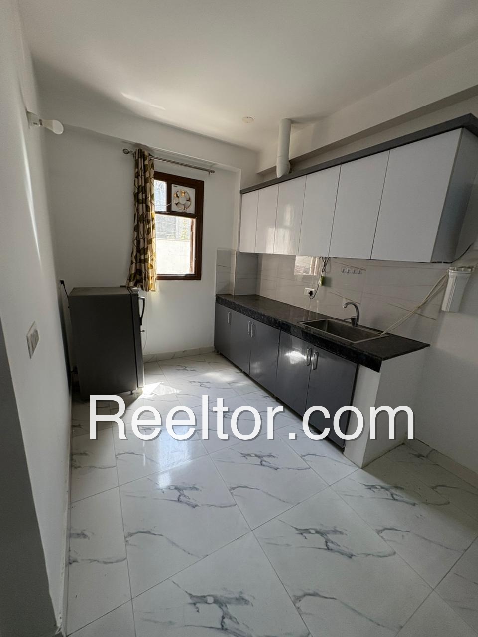 Shop For Sale In Ramdhon Jonai