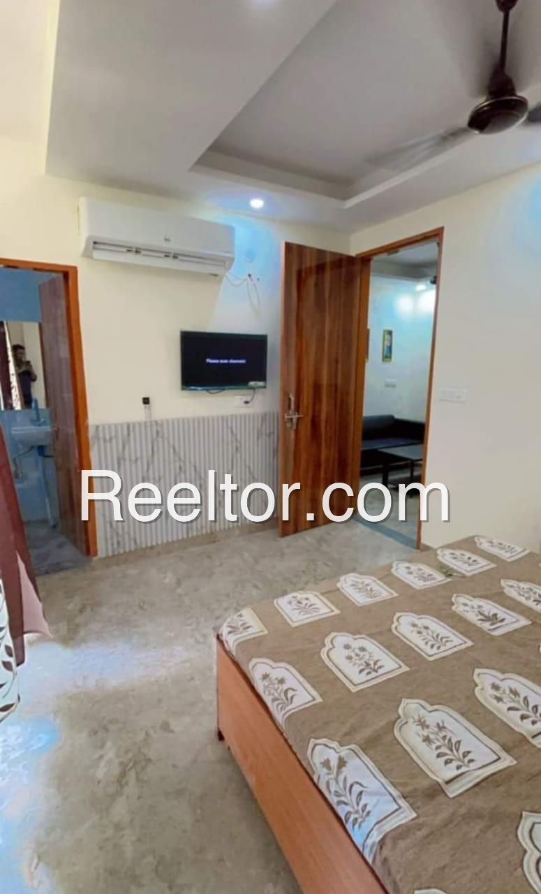 Shop For Rent In Kankanamputtur Mayiladuthurai