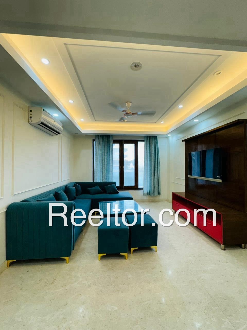 Shop For Sale In Roshanher Chunar