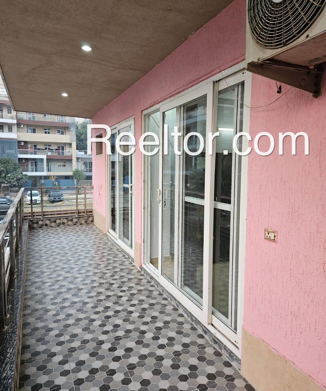Flat For Rent In Nutin Pidi