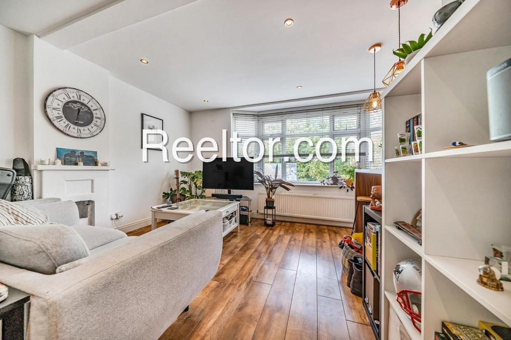 Flat For Rent In Chandraheri Mangrol