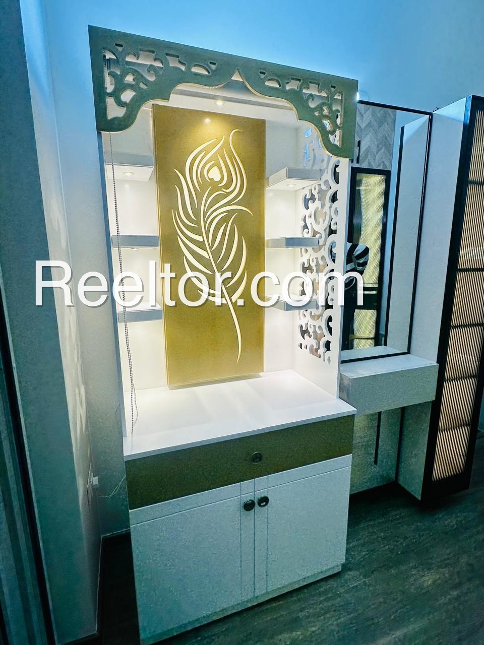 1 Bhk Room In Noida Sector 15