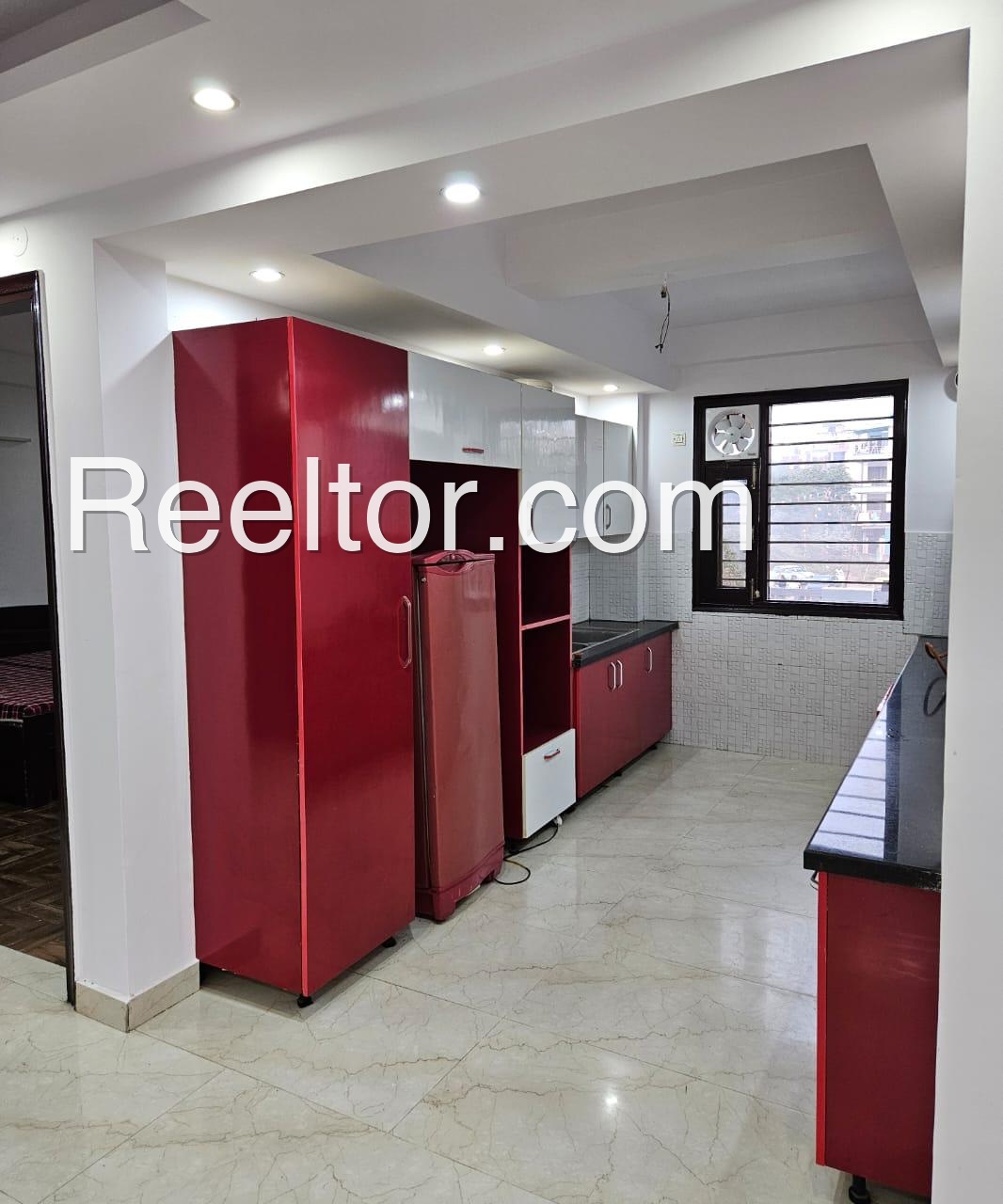 Flat For Rent In Surgane Peth