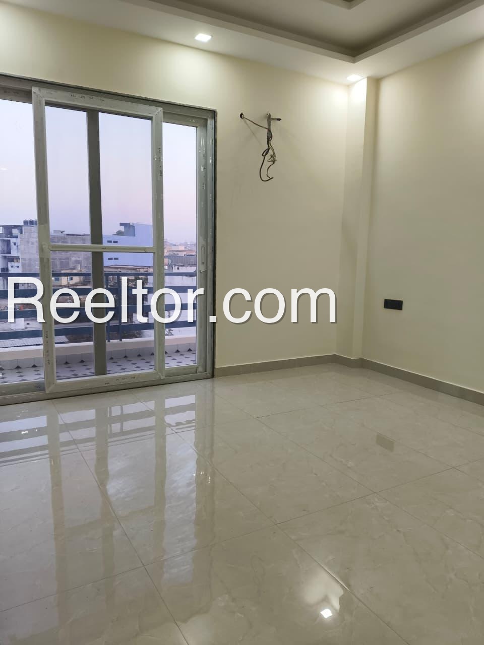 Flat For Rent In Mega Ville Wada