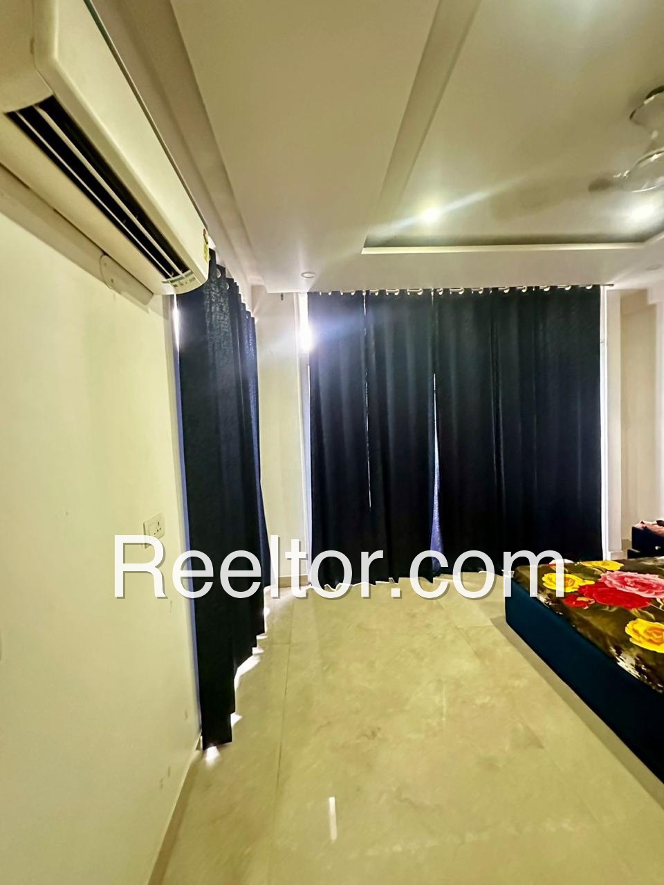 Shop For Rent In Nepra Balrampur