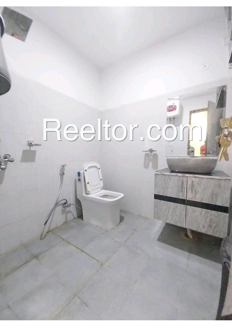 Flat For Rent In Matauli Patran