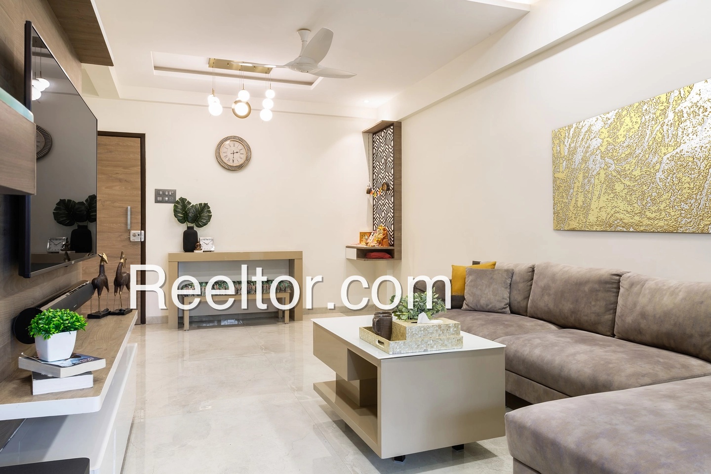 Flat For Sale In Pandhari Bhatar Chamorshi