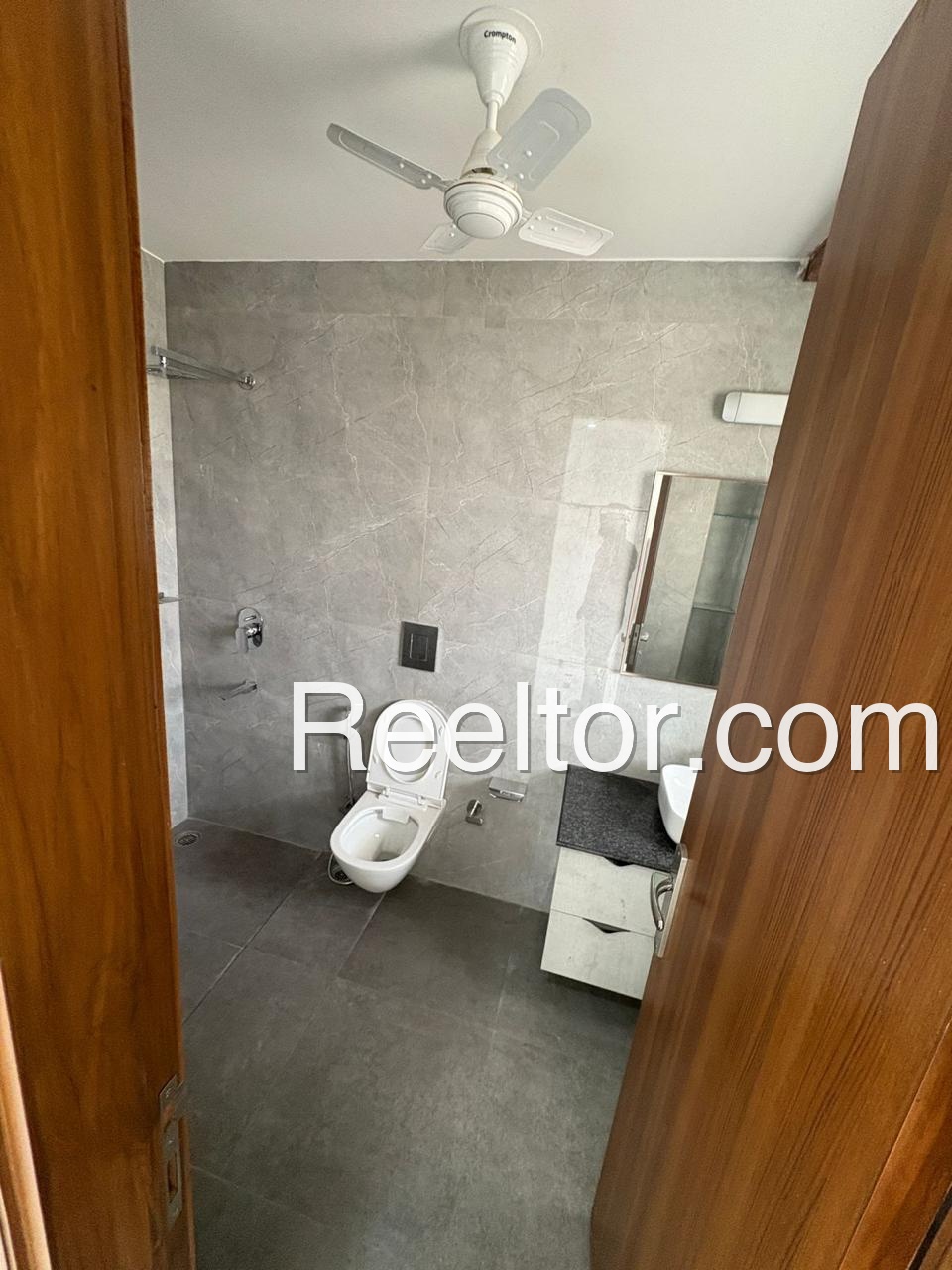 Flat For Rent In Dangheli Kotra