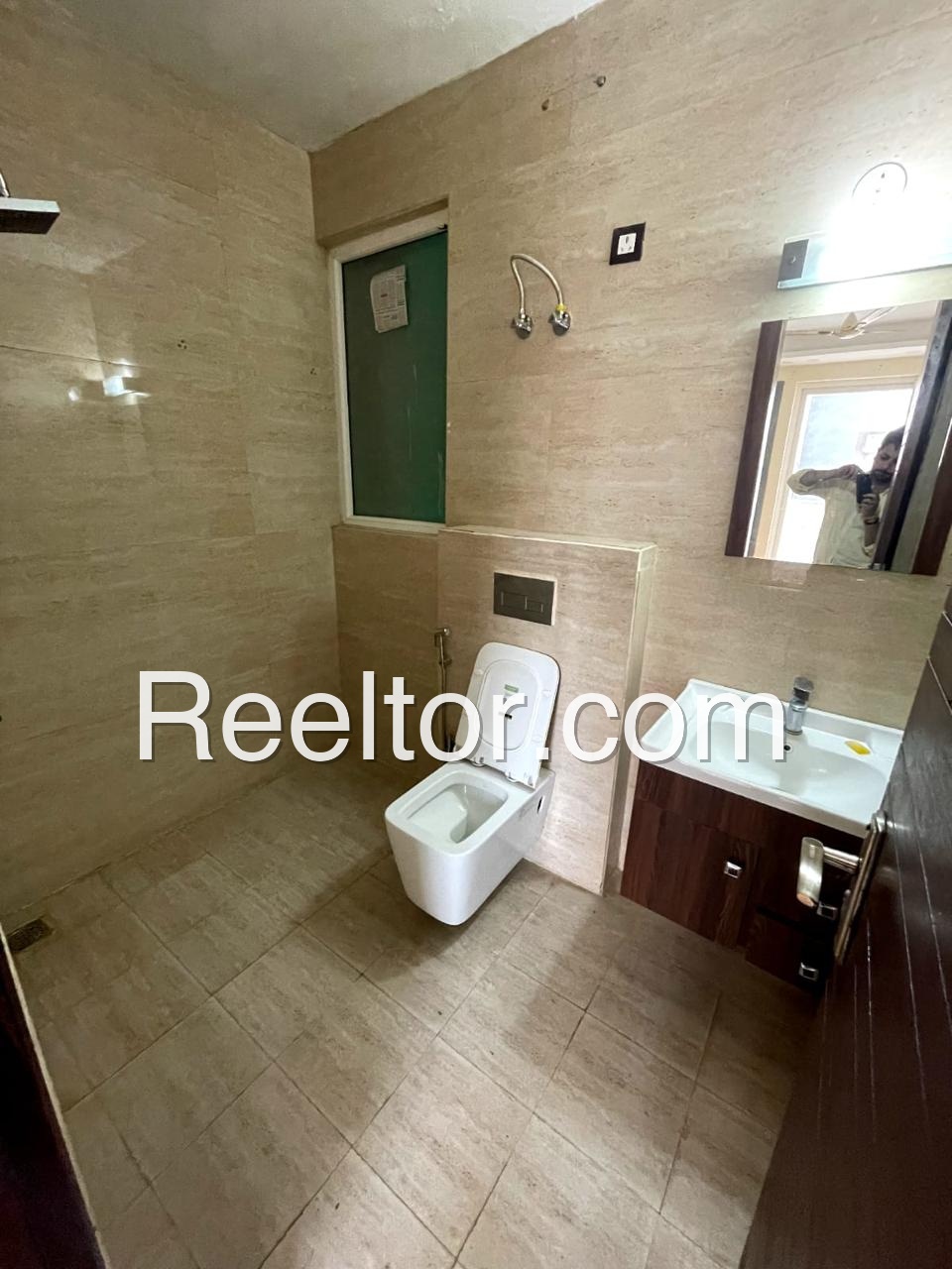 Shop For Rent In Bairiya Adapur