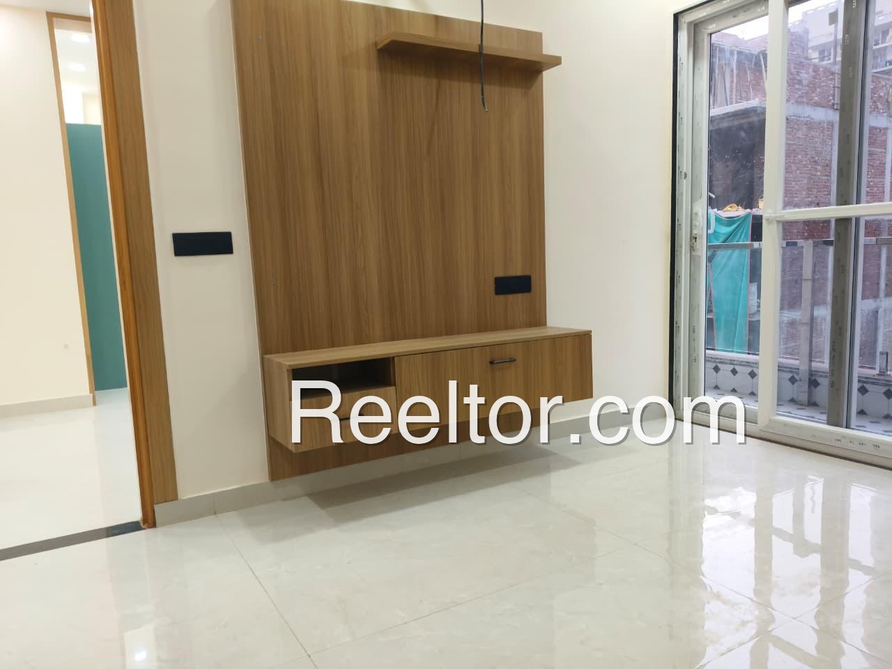 Flat For Sale In Kambilikandam Idukki