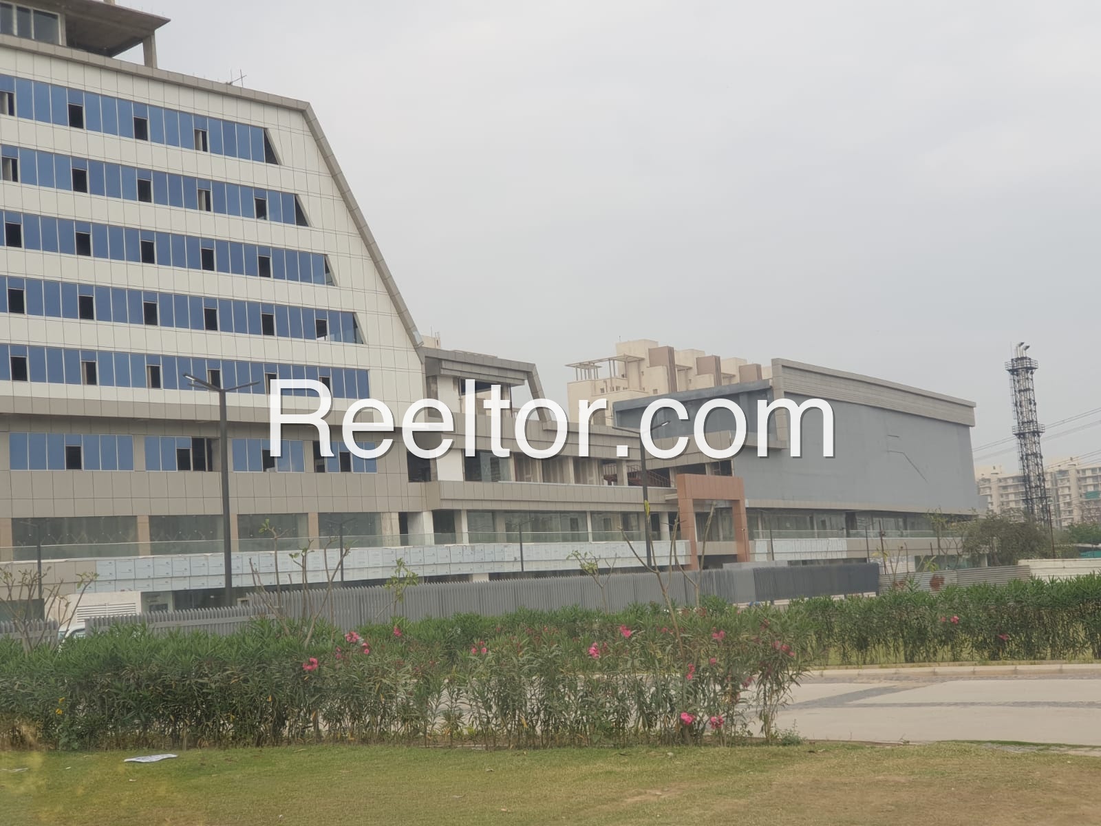 Shop For Rent In Umarvihire Soegaon