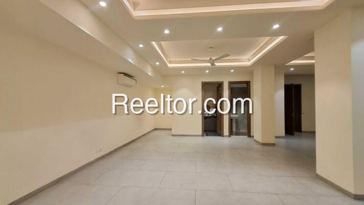 Shop For Rent In Nirpur Gonda