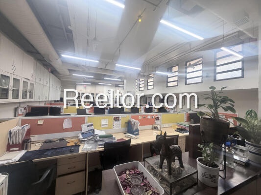 Office Space For Sale In Sindagiamba Sengaon