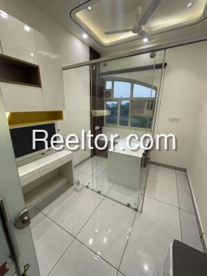 Shop For Rent In Amar Majhiaon