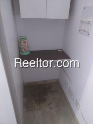 Office Space For Sale In Gyondi Mahoba