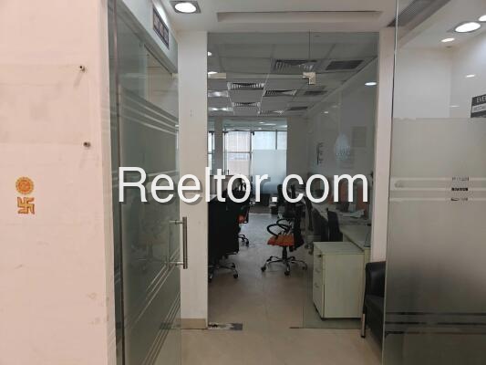 Shop For Rent In Irunnoor Acre Devikulam