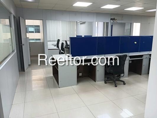 Office Space For Sale In Varpada Uchchhal