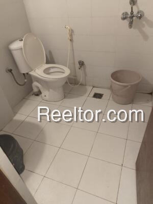 Pg For Sale In Singo Anini