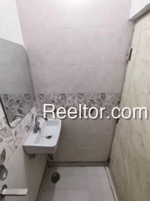 Pg For Sale In Palsi Kubeer