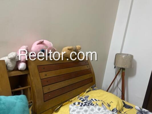 Pg For Sale In Paorei Chingai