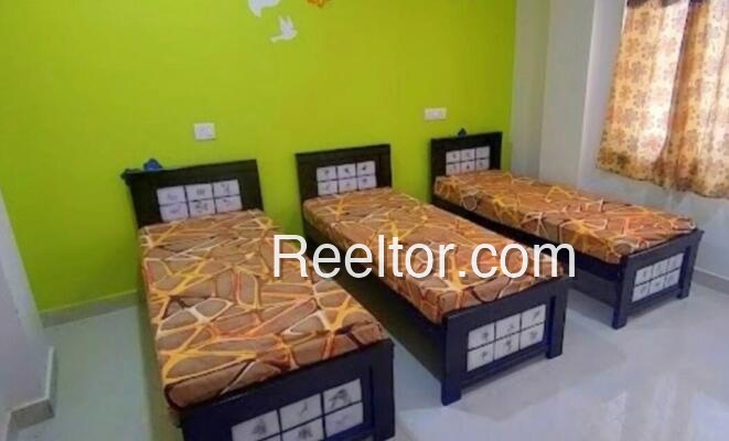 Pg For Sale In Vadli Patan