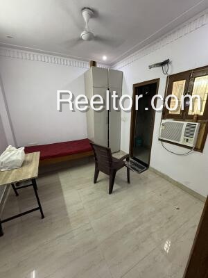 Shop For Sale In Badhadih Chas