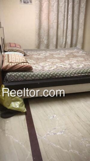 Shop For Sale In Ak Nagla Gabhana