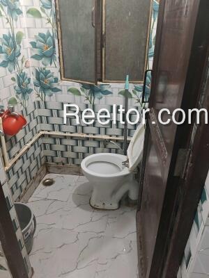 Pg For Sale In Pharpar Ariari