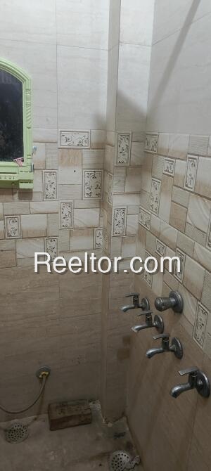 Pg For Sale In Baghhraji Kundam