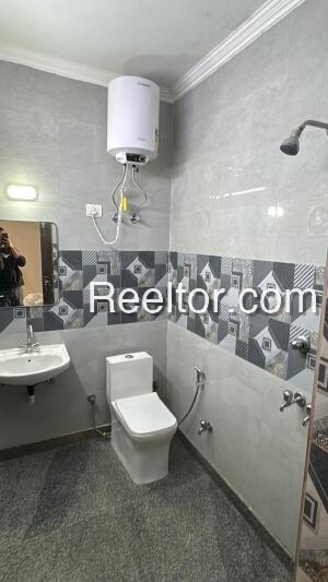 Pg For Sale In Deh Kolayat