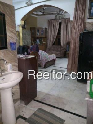 Pg For Sale In Baghason Manteswar