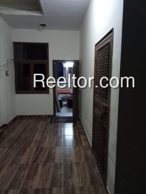 Pg For Sale In Gulara Bisalpur