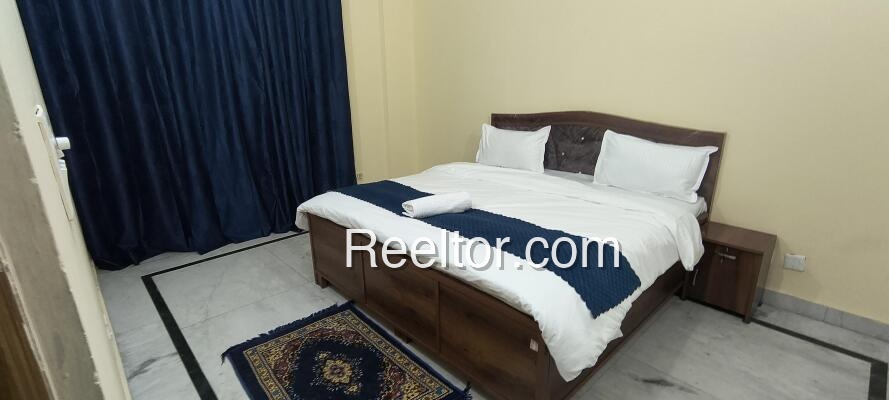 Shop For Sale In 1 Nwd Rawatsar