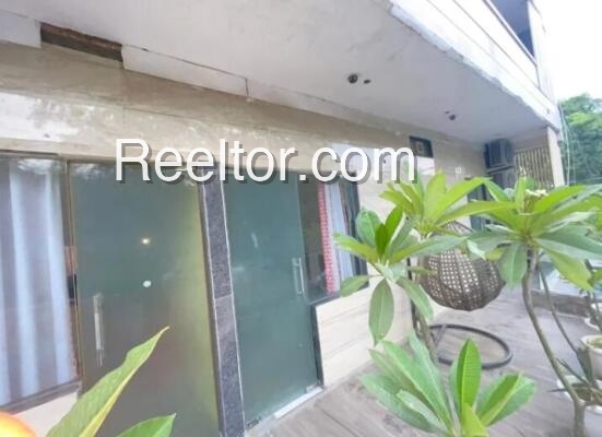 Shop For Rent In Dhakunni Sandila