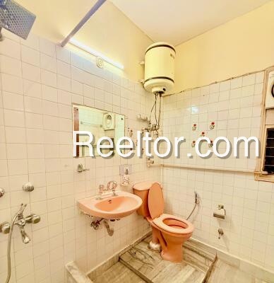 Pg For Rent In Jhajipind Dasua