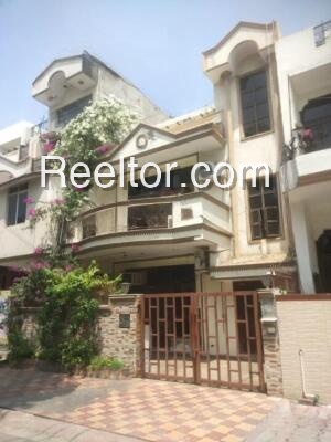 Shop For Rent In Hemelaigaon Teok