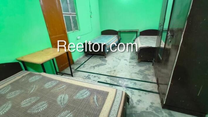 Pg For Rent In Adiwasi Colony Kammadi Vellarikkundu