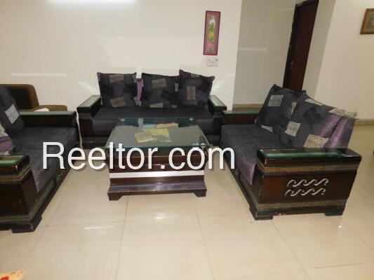 Pg For Rent In Jayang Bagang Chayangtajo