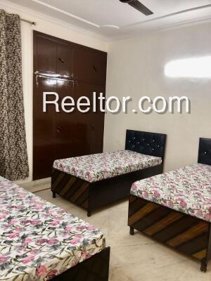 Shop For Rent In Adnura Annigeriu