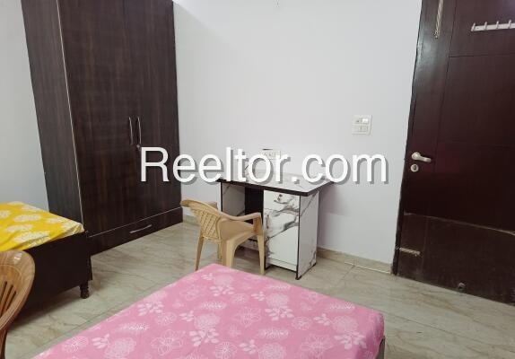 Pg For Rent In Wussan Bangil Tangmarg