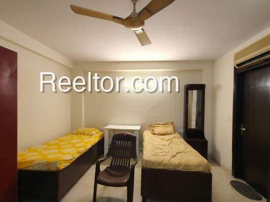 Pg For Rent In Sarai Madhya Pradesh