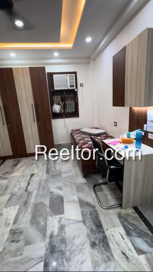 Pg For Rent In Thumbur Sathupally