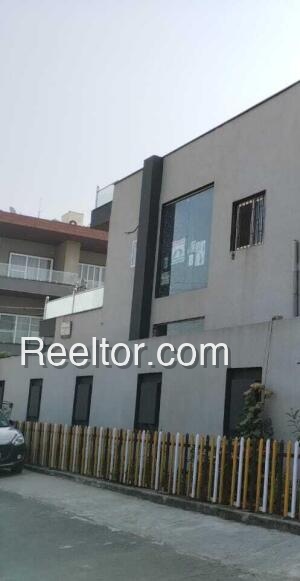 Pg For Sale In Purbba Dolaigaon Mal