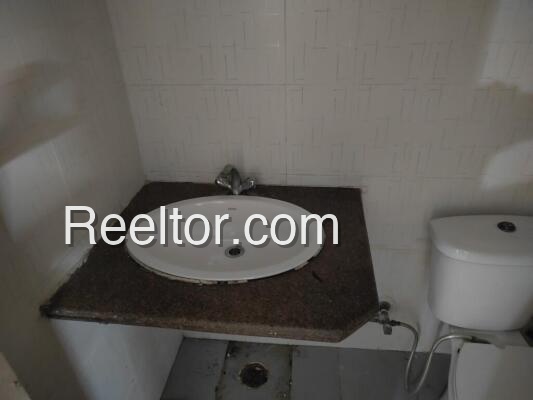 Pg For Sale In Pattimar Mannargudi