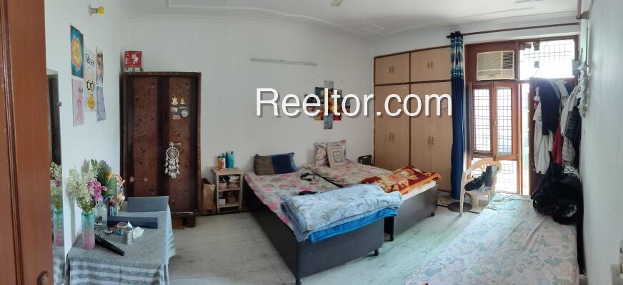 Pg For Sale In Roda Parajang