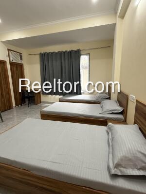 Pg For Rent In Lakhanpur Ambabhona