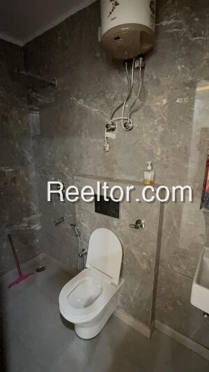 Shop For Rent In Burengapara Dalu