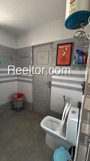 Shop For Rent In Nasrullahpur Bisalpur