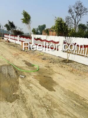 Shop For Sale In Banpur Mahroni