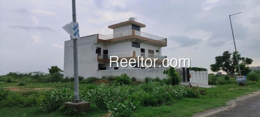 Plots For Sale In Wangdhal Sirgapoor